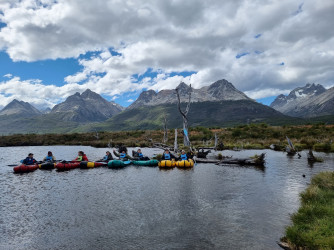 Packrafting en el río Olivia