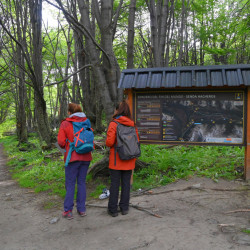 Beban waterfall trail