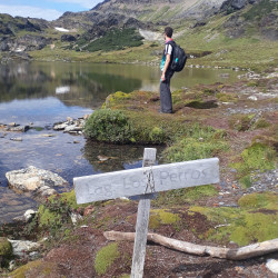 Lagunas de los Perros and Laguna Fiel Trail